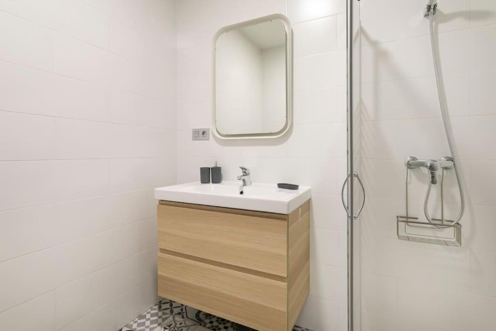 Cozy Apartment City Center Alicante Eksteriør bilde